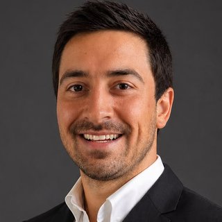 Dr. Shimon Pérez Silva, abogado especializado en derecho del trabajo